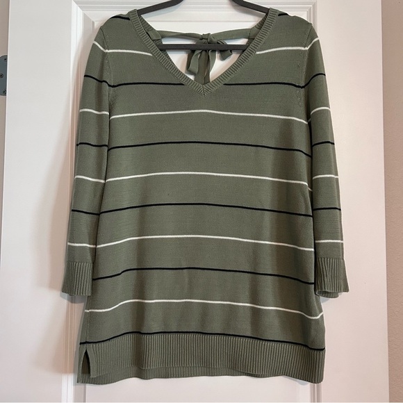 Talbots Women’s Sage Striped V Neck Cotton Sweater with Tie Detail Size M $79 - Picture 1 of 8